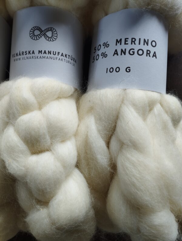 Česanec 50% MERINO, 50% ANGORA (BIELY) - Image 2